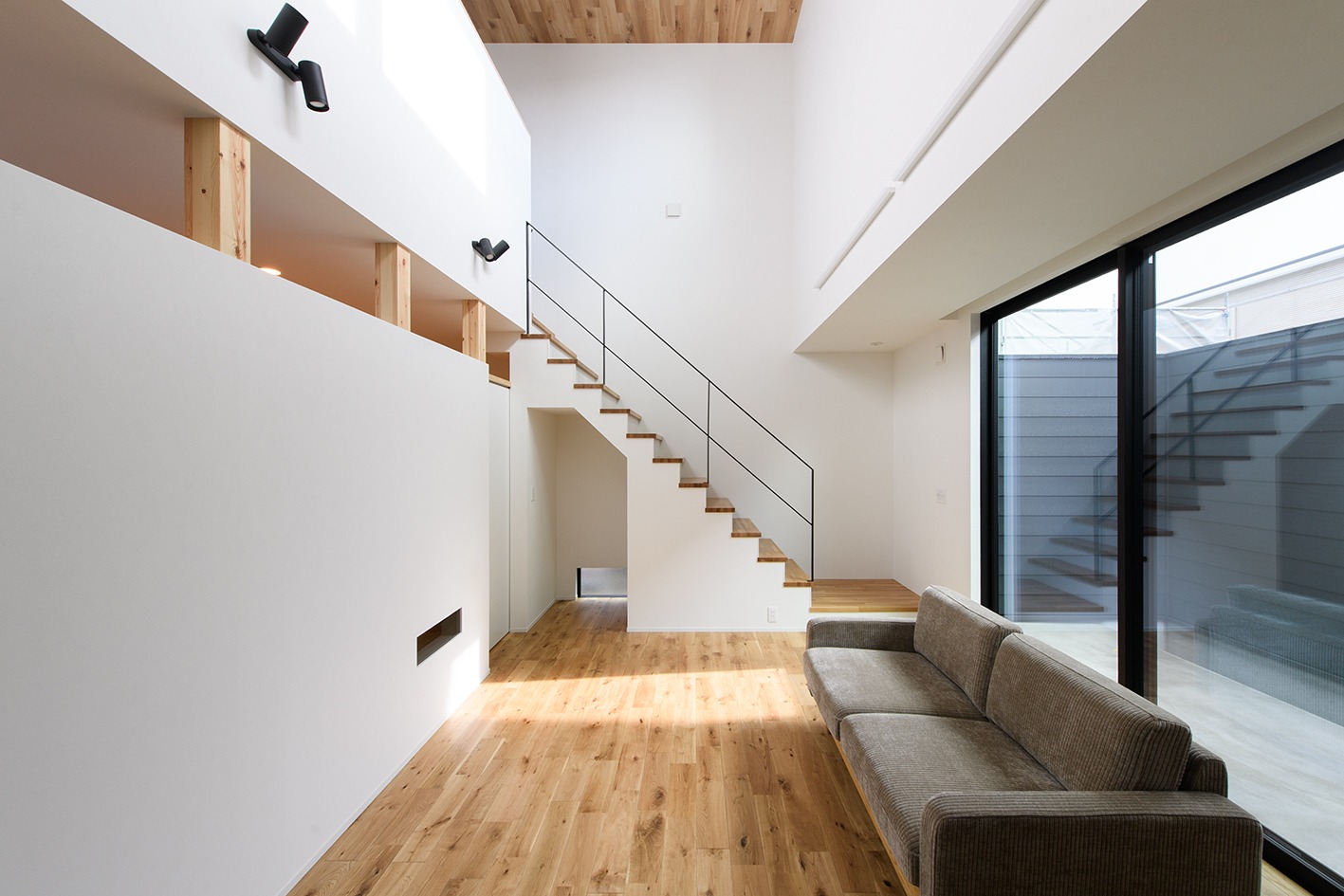 POINT OF OPEN HOUSE 2